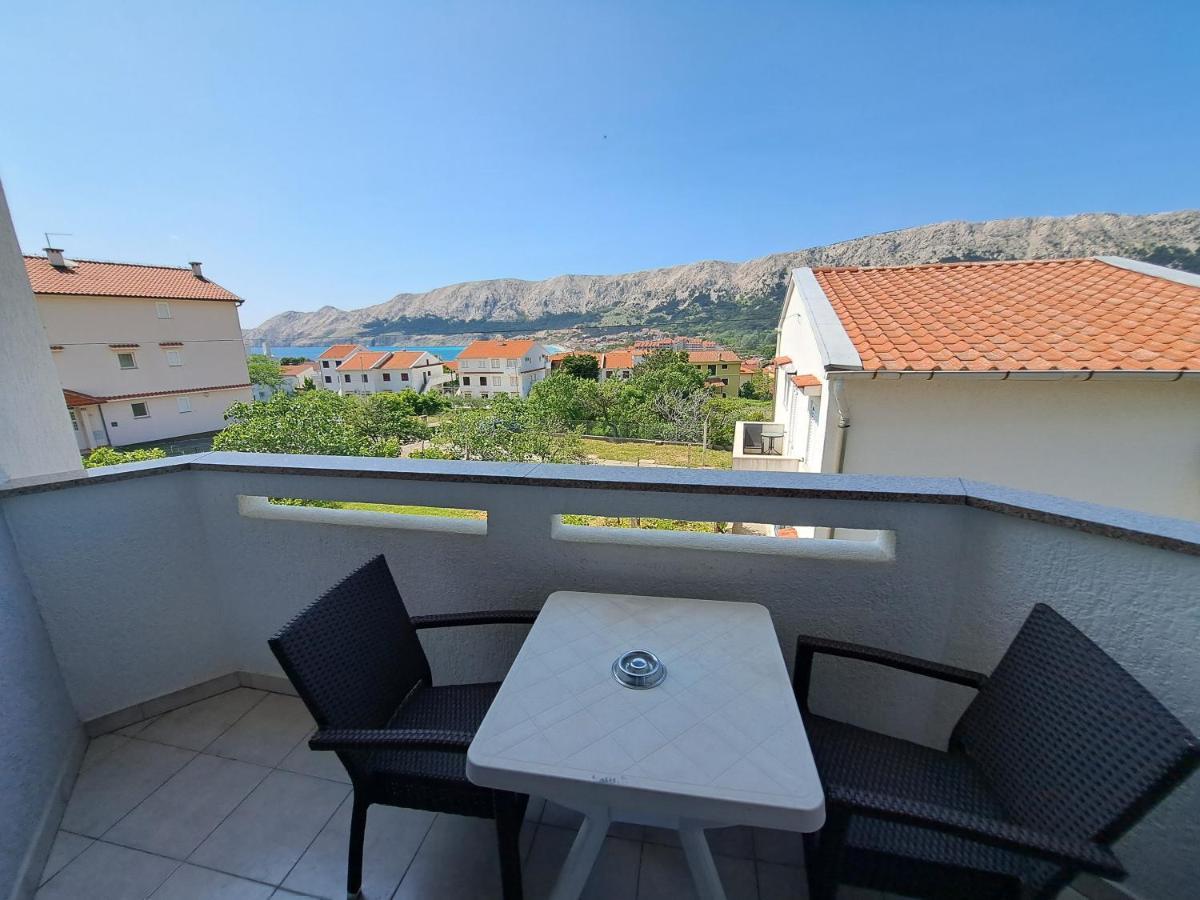 Apartments Leticia Baška Exterior foto